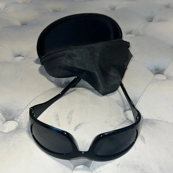 Wrap glasses - Picture 1 of 3